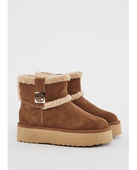 Botas